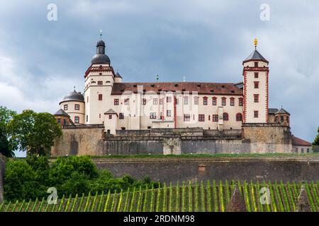 Tenuta tedesca dal fiume Reno Foto Stock