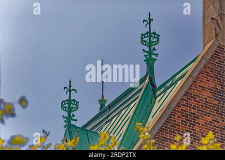 Fort Greene Historic District: Dettaglio di 300 Vanderbilt Avenue, Queen of All Saints Roman Catholic Church, by Reily & Steinback, costruito nel 1913. Foto Stock