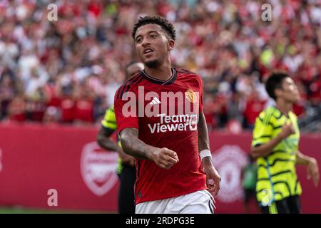 East Rutherford, USA. 22 luglio 2023. Jadon Sancho (25) del Manchester United festeggia il gol segnato durante l'amichevole contro l'Arsenal FC al MetLife Stadium di East Rutherford, New Jersey, il 22 luglio 2023. Il United ha vinto 2 a 0. (Foto di Lev Radin/Sipa USA) credito: SIPA USA/Alamy Live News Foto Stock