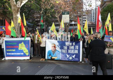 Sydney, Australia. 23 luglio 2023. Protesta curda su George Street, vicino al municipio. Crediti: Richard Milnes/Alamy Live News Foto Stock