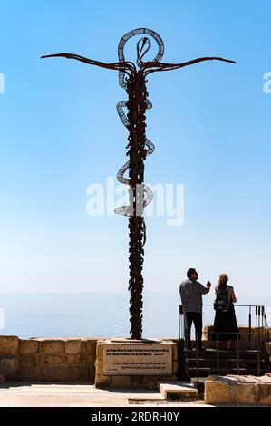 Il Monte Nebo, Giordania, si trova a circa 700 metri sopra il livello del mare ed è menzionato nella Bibbia come il luogo in cui a Mosè fu concessa una vista della Terra promessa Foto Stock