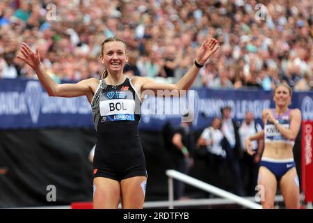 Londra, Regno Unito. 23 luglio 23. Femke BOL (Paesi Bassi, Olanda) festeggia la vittoria nella finale femminile dei 400 metri ostacoli alla IAAF Diamond League 2023, Queen Elizabeth Olympic Park, Stratford, Londra, Regno Unito. Crediti: Simon Balson/Alamy Live News Foto Stock