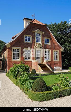 Haus Rueschhaus, costruita nel 1749 da Johann Conrad Schlaun, sede del Museo Annette von Droste-Huelshoff, Muenster-Nienberge, Muensterland, Nord Foto Stock