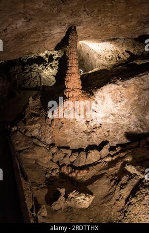 La magica grotta di Svoboda in Slovacchia Foto Stock