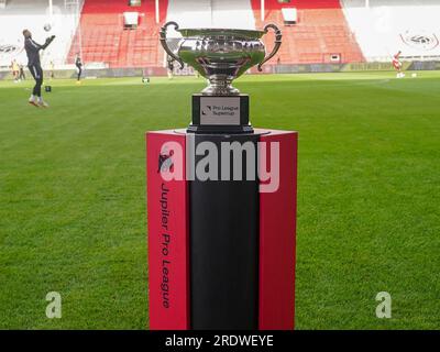 Anversa, Belgio. 23 luglio 2023. ANVERSA, BELGIO - 23 LUGLIO: coppa prima della partita di Supercoppa della Pro League tra Royal Antwerp FC e KV Mechelen al Bosuilstadion il 23 luglio 2023 ad Anversa, Belgio. (Foto di Joris Verwijst/Orange Pictures) credito: Orange Pics BV/Alamy Live News Foto Stock