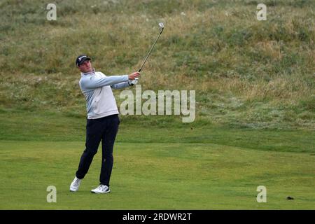 Hoylake, Merseyside, Regno Unito. 23 luglio 2023; Royal Liverpool Golf Club, Hoylake, Merseyside, Inghilterra: Open Championship Final Round; Sepp Straker (AUT) colpisce la sua seconda buca sulla 12esima buca credito: Action Plus Sports Images/Alamy Live News Foto Stock