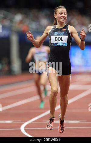 Femke BOL festeggia dopo aver battuto il record europeo di 400 m ostacoli nella Wanda Diamond League allo Stadio di Londra Foto Stock