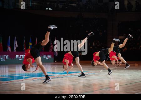 World Jump Rope Championship Finals, Colorado Springs, Colorado, USA. 23 luglio 2023. Squadra monocorda da uomo freestyle, medaglie d'argento del Belgio. Crediti: Casey B. Gibson/Alamy Live News Foto Stock