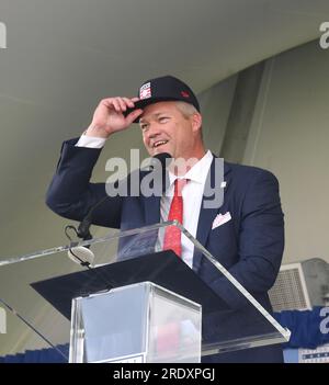 Cooperstown, Stati Uniti. 23 luglio 2023. Il nuovo membro della National Baseball Hall of Fame Scott Rolen parla alla cerimonia di induction della Major League Baseball's Hall of Fame per 2023 indotti a Cooperstown, New York domenica 23 luglio 2023. Scott Rolen e Fred McGriff furono i due giocatori indotti nella National Baseball Hall of Fame nel 2023. Foto di George Napolitano/UPI Credit: UPI/Alamy Live News Foto Stock