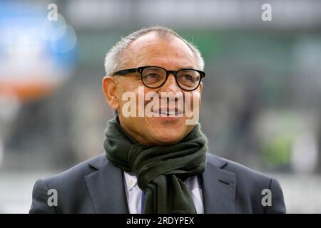 FOTO DI ARCHIVIO: Felix MAGATH avrà 70 anni il 28 luglio 2023, coach Felix MAGATH (WOB), ridere, sorridere, sorridere, ritrarre, Ritratto, calcio 1st Bundesliga, giorno della partita 25, VfL Wolfsburg (WOB) - Bayer 04 Leverkusen (LEV) 3:2 il 10 marzo 2012 a Wolfsburg / Germania Foto Stock