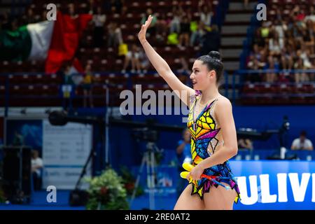 22 luglio 2023, Milano, Salerno, Italia: Milena Baldassarri (ITA) durante la Rhythmic Gymnastics FIG World Cup 2023 il 21/23 luglio 2023 al Mediolanum Forum Assago di Milano (Credit Image: © Francesco Luciano/ZUMA Press Wire) SOLO USO EDITORIALE! Non per USO commerciale! Foto Stock