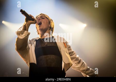 Copenhagen, Danimarca. 18 giugno 2023. La cantante, cantautrice e musicista americana Maggie Rogers esegue un concerto dal vivo al VEGA di Copenaghen. (Foto: Gonzales Photo - Thomas Rasmussen Foto Stock