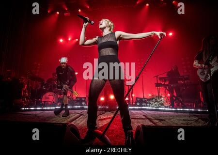 Copenhagen, Danimarca. 18 giugno 2023. La cantante, cantautrice e musicista americana Maggie Rogers esegue un concerto dal vivo al VEGA di Copenaghen. (Foto: Gonzales Photo - Thomas Rasmussen Foto Stock