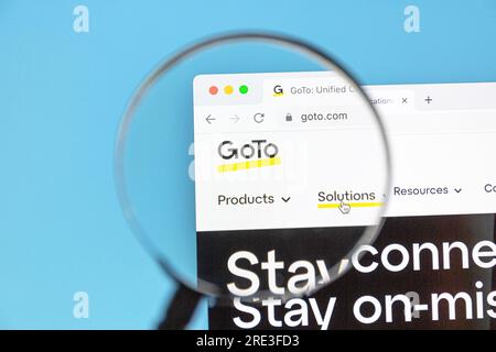 Ostersund, Svezia - 13 aprile 2023: Vai al sito web. Goto è un fornitore di servizi SaaS (software as a Service) e strumenti di lavoro remoti basati su cloud. Foto Stock