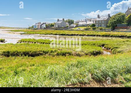 Il villaggio di Aberffraw sulla costa occidentale di Anglesey Foto Stock