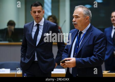 Bruxelles, Belgio. 25 luglio 2023. Istvan NAGY, Ministro dell'Agricoltura, arriva a partecipare a un Consiglio europeo dell'Agricoltura e della pesca a Bruxelles, in Belgio, il 25 luglio 2023. Credito: ALEXANDROS MICHAILIDIS/Alamy Live News Foto Stock