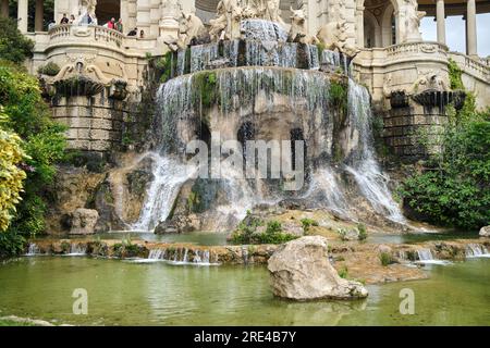 Fontana d'acqua al Palais Longchamp di Marsiglia, Francia Foto Stock