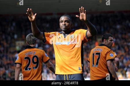 Sylvan Ebanks-Blake dei Wolverhampton Wanderers festeggia dopo aver segnato per diventare 1-0 calcio - Barclays Premier League - Wolverhampton Wanderers V N Foto Stock