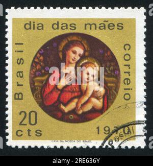 BRASILE - CIRCA 1970: Timbro stampato dal Brasile, mostra madonna, circa 1970 Foto Stock