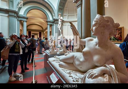 Alla mostra della Galleria dell'Accademia, Firenze Foto Stock