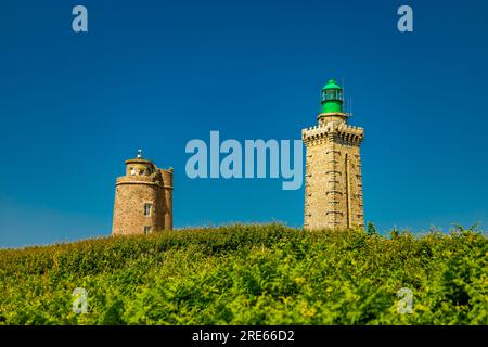 Sulla strada presso il punto panoramico Cap Fréhel in Bretagna - Plévenon - Francia Foto Stock