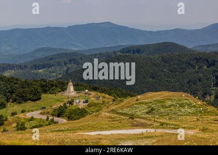 Monumento allo zar Liberatore sul picco Shipka, Bulgaria Foto Stock