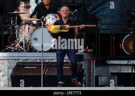 Monza, Italia. 25 luglio 2023. Bruce Springsteen si esibisce dal vivo all'autodromo di Monza. (Foto di Mairo Cinquetti/SOPA Images/Sipa USA) credito: SIPA USA/Alamy Live News Foto Stock