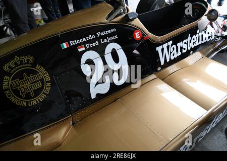 6 maggio 2018: Corsa sconosciuta con le storiche frecce di Formula 1 A1B 1979 ex Riccardo Patrese durante il Minardi Historic Day 2018 nel circuito di Imola in Italia. Foto Stock