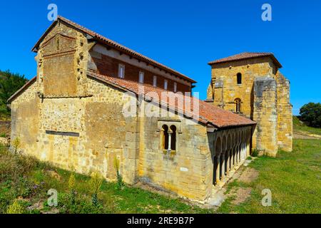 Chiesa mozaraba di San Miguel de Escalada consacrata anno 951 dal vescovo Genadio di Astorga. È un ex monastero nella provincia di León, Castil Foto Stock