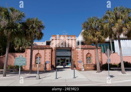 Ingresso Cadzan o Ca' d'Zan [Casa di John] al John & Mable Ringling Museum of Art Estate Grounds a Sarasota, Florida, Stati Uniti. Foto Stock