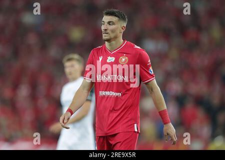 Lodz, Polonia. 23 luglio 2023. Jordi Sanchez di Widzew Lodz visto durante la partita di calcio polacca della PKO Ekstraklasa League 2023/2024 tra Widzew Lodz e Puszcza Niepolomice allo stadio municipale Widzew Lodz . Punteggio finale; Widzew Lodz 3:2 Puszcza Niepolomice. (Foto di Grzegorz Wajda/SOPA Images/Sipa USA) credito: SIPA USA/Alamy Live News Foto Stock