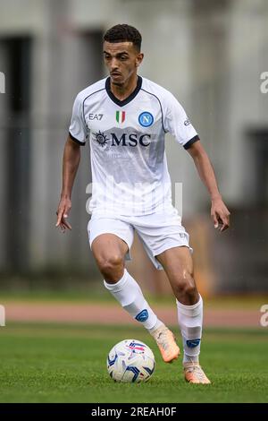 Karim Zedadka dell'SSC Napoli durante la partita di calcio amichevole pre-stagionale tra SSC Napoli e SPAL. Il match terminò con 1-1 pareggi. Foto Stock