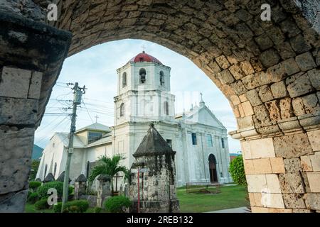 Sito patrimonio dell'umanità dell'UNESCO e area importante per i cittadini della provincia di Oslob e Cebu, splendide strutture storiche, vicino al mare, Foto Stock