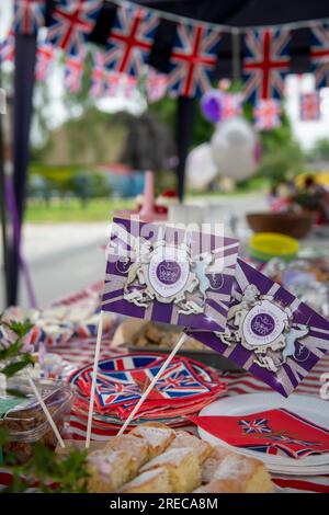 Festa di strada a Moss Lane Pinnter per la regina Eliszbeth II del Giubileo di platino nel quartiere di Harrow. Foto Stock