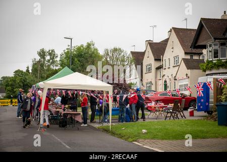 Festa di strada a Moss Lane Pinnter per la regina Eliszbeth II del Giubileo di platino nel quartiere di Harrow. Foto Stock