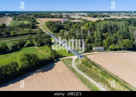 Ouzouer surTrezee (senza Francia centrale): Canale di alimentazione del Canal de Briare. Il canale di alimentazione del Canal de Briare parte dall'ascensore Foto Stock