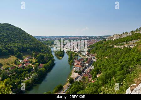 Besancon (Francia nord-orientale): Anse del fiume Doubs, rive del fiume vicino a Mazagran Foto Stock