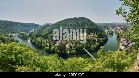 Besancon (Francia nord-orientale): Anse del fiume Doubs, rive del fiume vicino a Mazagran Foto Stock