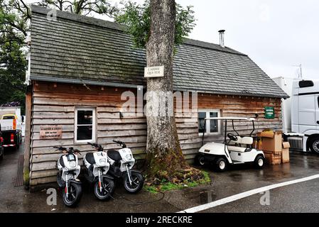 Spa Francorchamps, Belgio. 27 luglio 2023. Atmosfera del circuito. Campionato del mondo di Formula 1, Rd 13, Gran Premio del Belgio, giovedì 27 luglio 2023. Spa-Francorchamps, Belgio. Crediti: James Moy/Alamy Live News Foto Stock