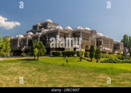 PRISTINA, KOSOVO - 13 AGOSTO 2019: Biblioteca nazionale del Kosovo a Pristina, Kosovo Foto Stock