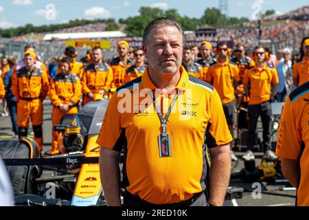 Budapest, Ungheria. 24 luglio 2023. HUNGARORING, UNGHERIA - 23 LUGLIO: Zak Brown della McLaren prima del Gran Premio di F1 d'Ungheria a Hungaroring il 23 luglio 2023 a Budapest, Ungheria. (Foto di Michael Potts/BSR Agency) credito: BSR Agency/Alamy Live News Foto Stock