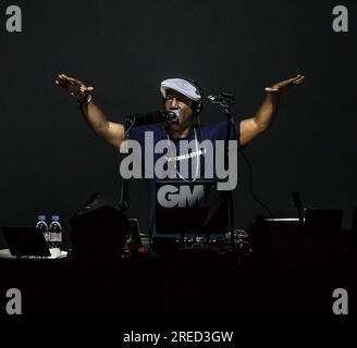 Grandmaster Flash alla William Aston Hall di Wrexham il 22 luglio 2023. Foto Stock