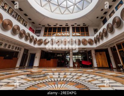 PRISTINA, KOSOVO - 13 AGOSTO 2019: Biblioteca nazionale del Kosovo a Pristina, Kosovo Foto Stock