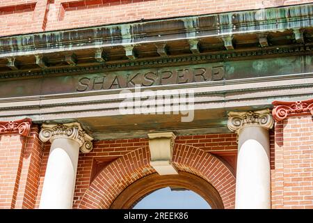 Athens Georgia, campus della University of Georgia, North Campus Quad, edificio amministrativo, esterno, ingresso anteriore, edificio amministrativo, South Foto Stock