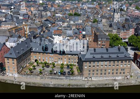 Gruppo di tre gondole, cabinovia nel centro della città di Namur, Vallonia, Belgio Foto Stock