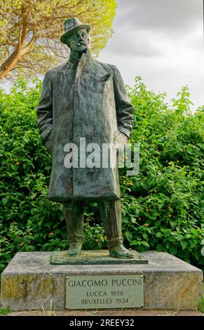 Monumento al compositore Giacomo Puccini, Torre del Lago, provincia di Lucca, Toscana, Italia Foto Stock