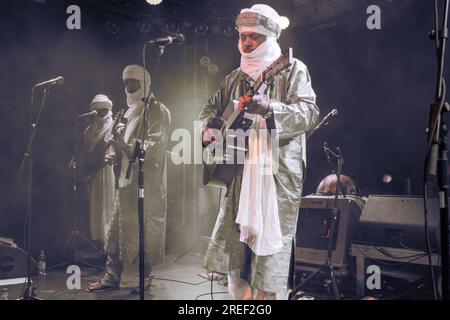 Tinariwen (gruppo Tuareg dal Mali-Algeria) esegue il loro Desert blues in concerto a Stoccolma nel luglio 2023 Foto Stock