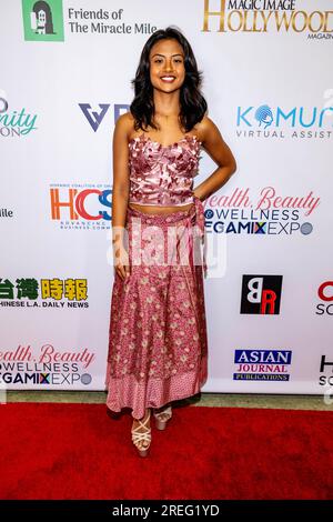 Los Angeles, USA. 27 luglio 2023. La modella Leiana Gonzalez partecipa al Mega Mix Expo Health and Beauty all'Hilton Los Angeles San Gabriel, Los Angeles, CA 27 luglio 2023 crediti: Eugene Powers/Alamy Live News Foto Stock