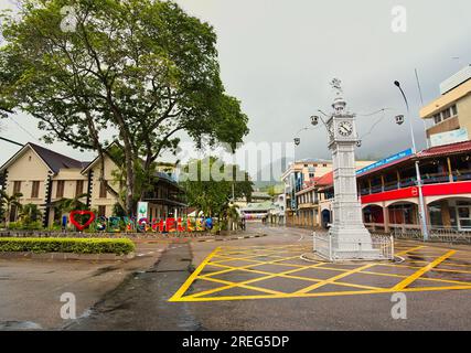 Mahe, Seychelles 28.07.2023 Adoro la decorazione delle Seychelles all'interno del centro di Victoria, torre dell'orologio, museo di storia nazionale Foto Stock