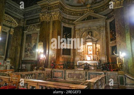 Roma, Italia - 26 novembre 2022: San Silvestro in capite (Chiesa di San Silvestro il primo) Foto Stock